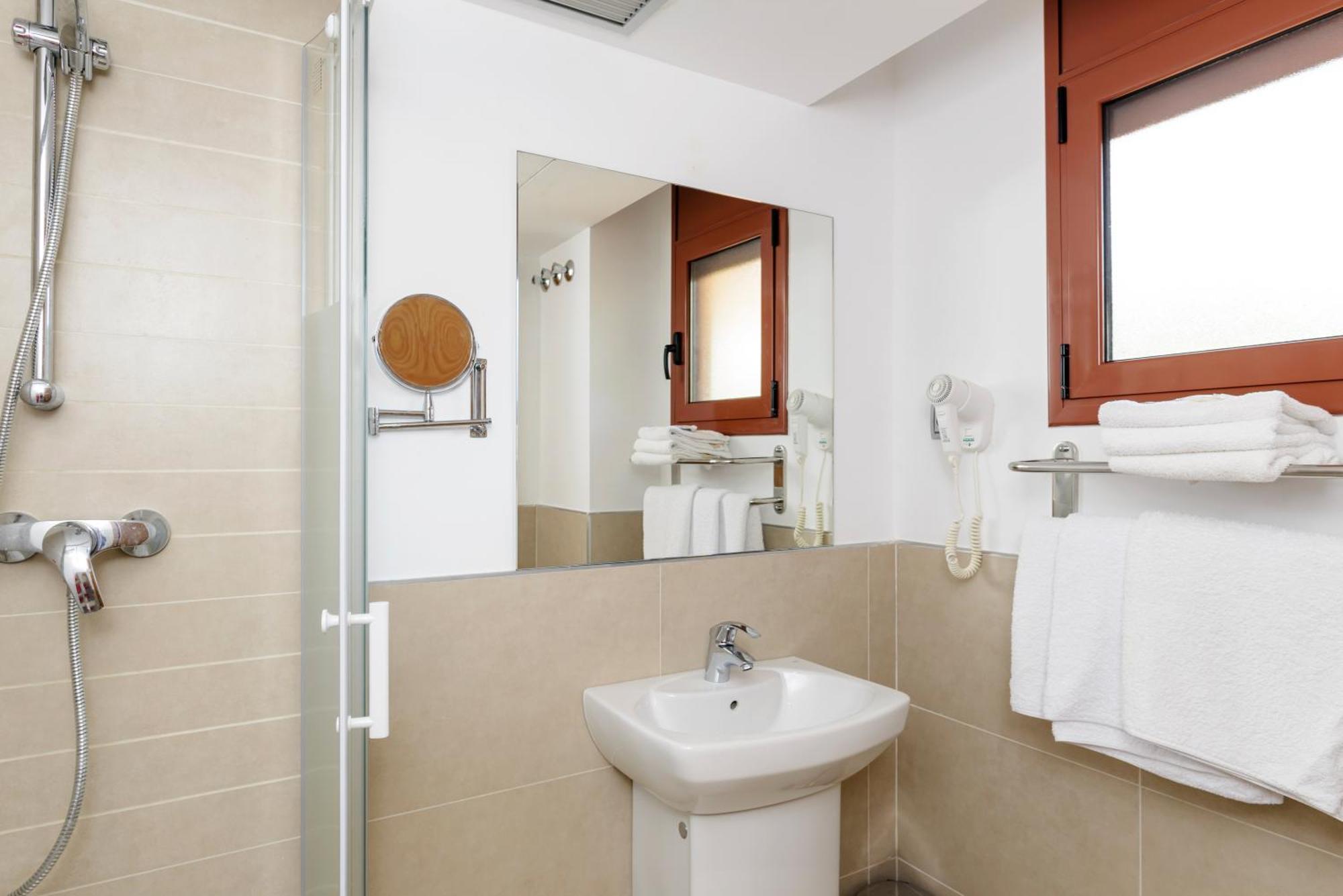 Tossa Dreams Apartment ตอสซาเดมาร์ ภายนอก รูปภาพ